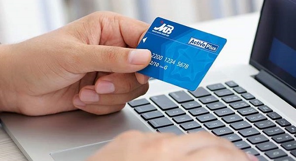 Những lợi ích khi sử dụng thẻ ghi nợ quốc tế của ngân hàng MBBank