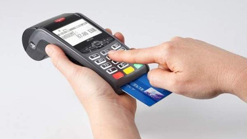 Cách rút tiền mặt từ thẻ tín dụng phổ biến - 2