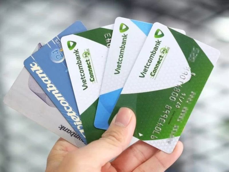 Các loại thẻ ghi nợ được phát hành bởi ngân hàng Vietcombank 