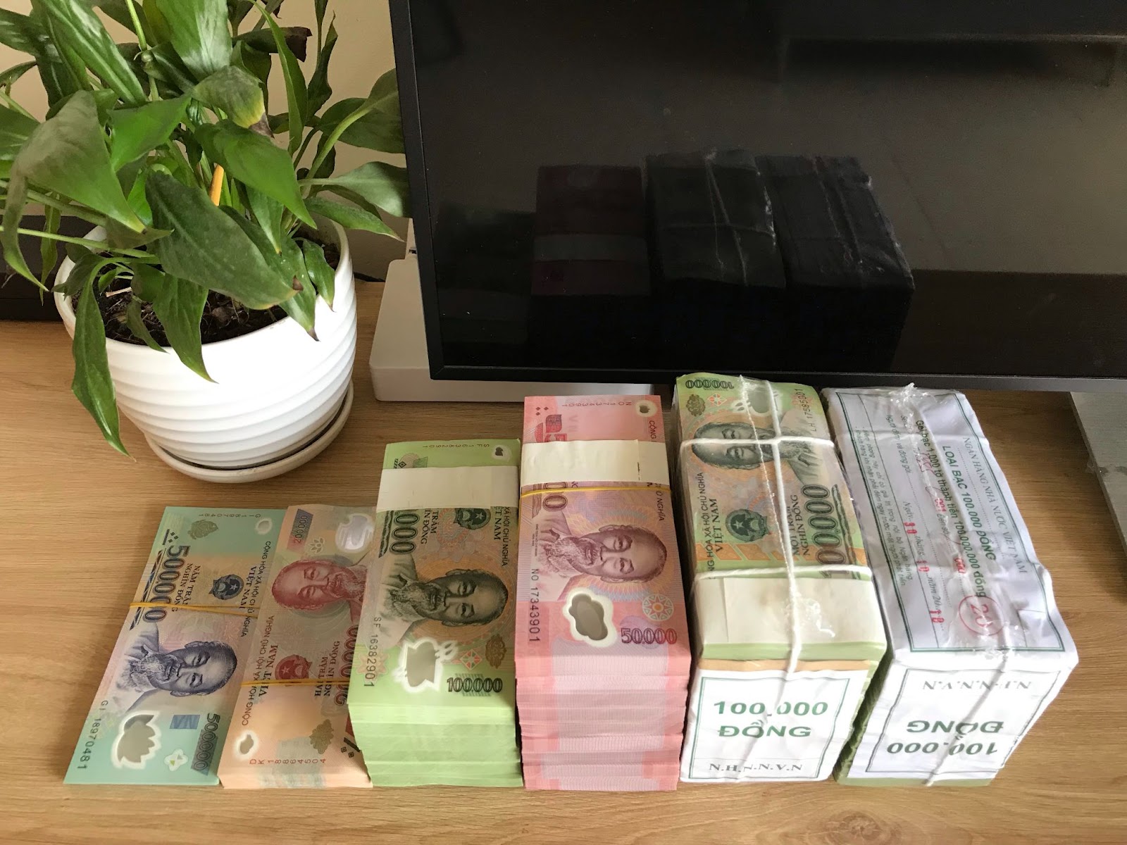 Một số lưu ý khi đổi tiền mới tại ngân hàng Vietcombank