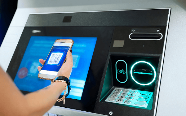 Ưu điểm khi rút tiền bằng mã QR khác ngân hàng