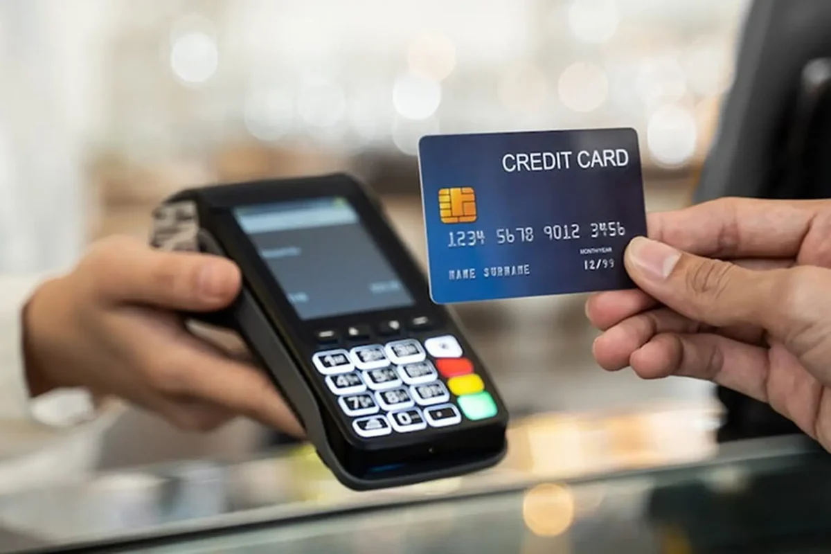 Lời khuyên từ chuyên gia tài chính khi mở nhiều thẻ tín dụng