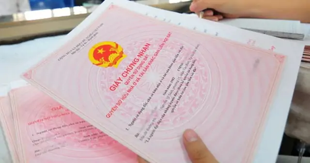 Tiệm vàng có cầm sổ đỏ không? Lãi suất và nơi cầm sổ đỏ tư nhân uy tín 4 Cần lưu ý những gì khi cầm sổ đỏ ở tiệm cầm đồ?